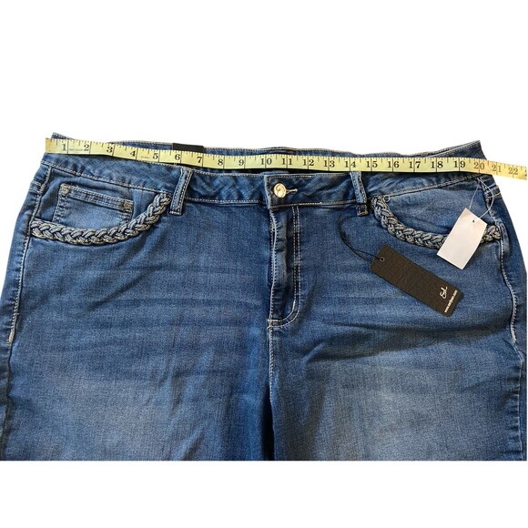 Earl Jeans Women’s 24W‎ Denim Shorts Plus Size Blue Stretch Bermuda - Picture 5 of 8